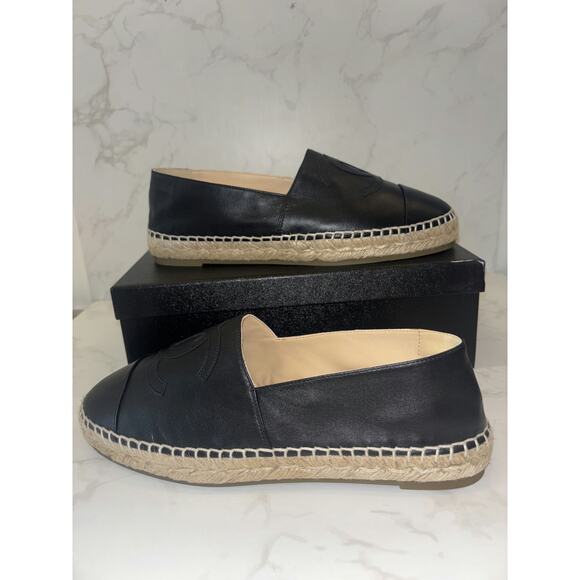 Chanel Black Espadrilles - Like New Condition - Picture 4 of 6